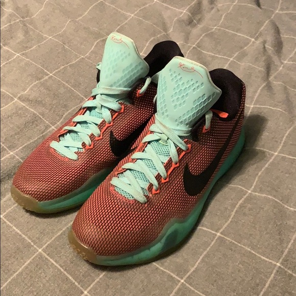 Nike | Shoes | Nike Kobe Easter Shoes 